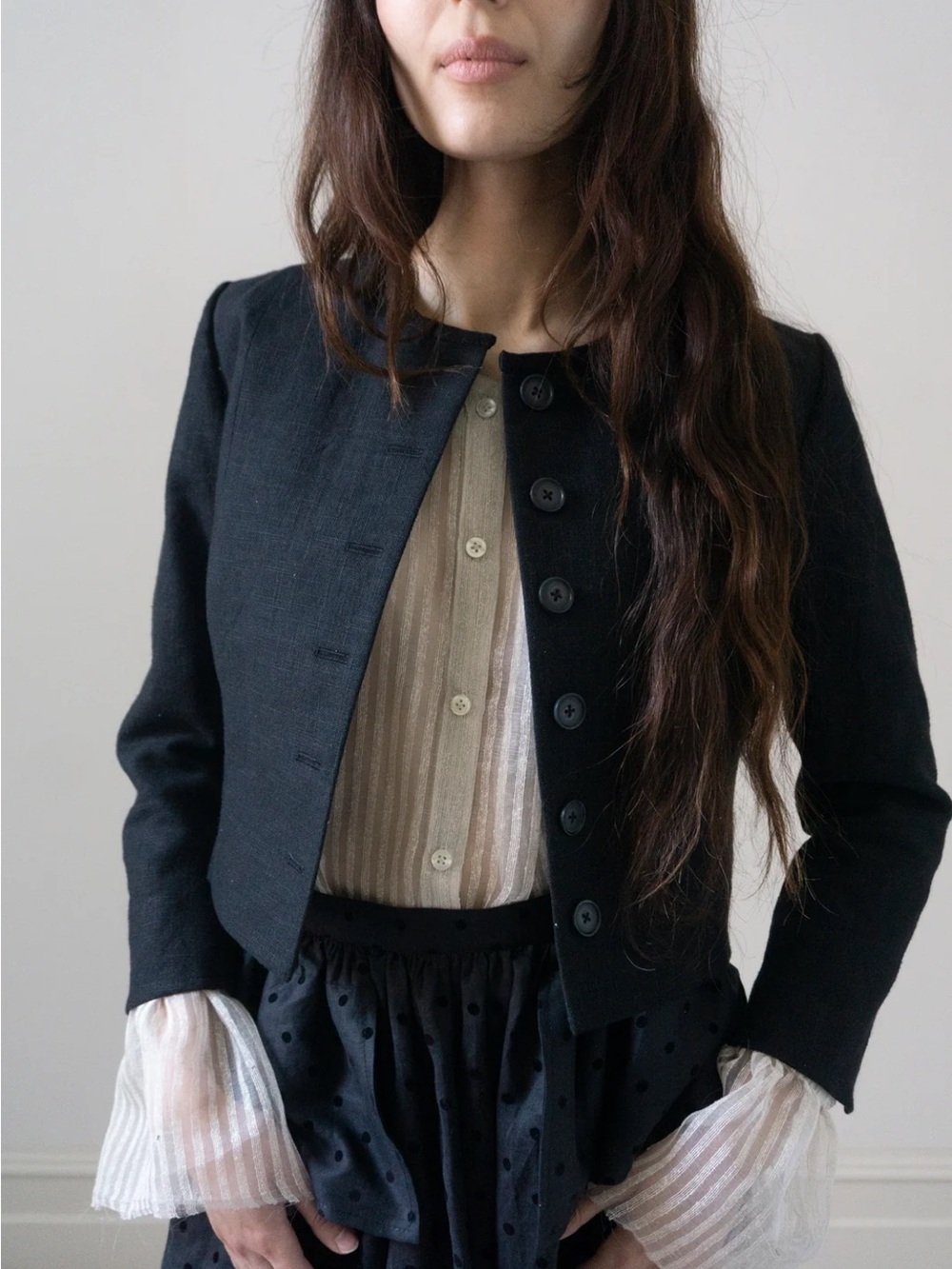 Ovate Rima Linen Jacket - Picture 1 of 8